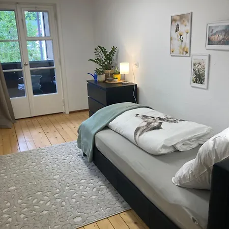 Eistaenzer Nest